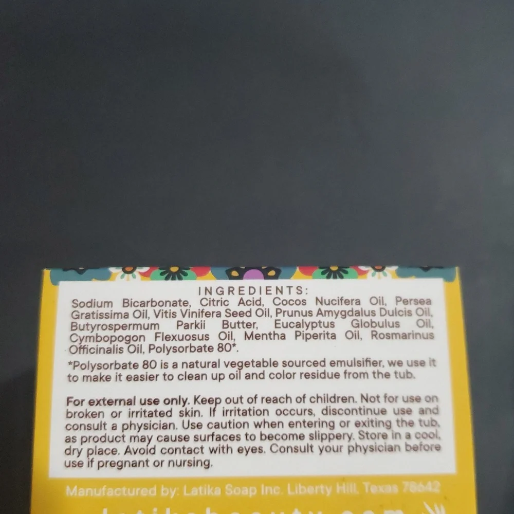 Latika Día‎ de (los) Muertos 2pack bath bomb and fizzing bath soak new FREE